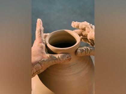 Pottery colours tell a lot about power of empires: Study | Pottery colours tell a lot about power of empires: Study