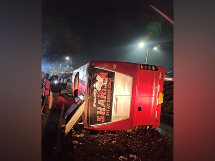 Maharashtra: 7 injured in bus accident near Bavdhan in Pune | Maharashtra: 7 injured in bus accident near Bavdhan in Pune