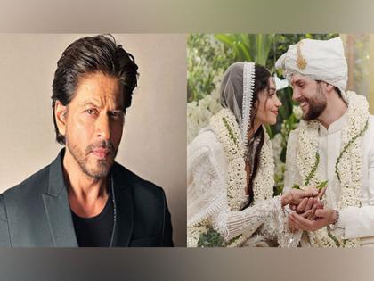 WATCH: Shah Rukh Khan gives warm hug to newlyweds Alanna Panday, Ivor | WATCH: Shah Rukh Khan gives warm hug to newlyweds Alanna Panday, Ivor