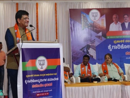 Piyush Goyal meets MSMEs in Karnataka's Hubballi, seeks suggestions for election manifesto | Piyush Goyal meets MSMEs in Karnataka's Hubballi, seeks suggestions for election manifesto