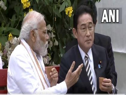 Japanese PM Fumio Kishida enjoys gol gappe, lassi, aam panna with PM Modi in Delhi | Japanese PM Fumio Kishida enjoys gol gappe, lassi, aam panna with PM Modi in Delhi