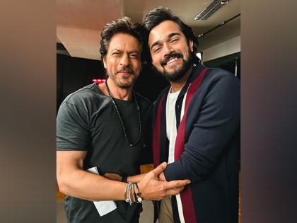 WATCH: Shah Rukh Khan collaborates with Bhuvan Bam for a fun video | WATCH: Shah Rukh Khan collaborates with Bhuvan Bam for a fun video