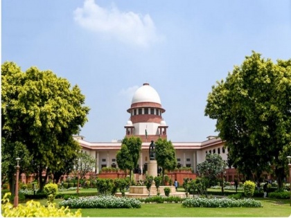 SC grants bail to law intern held for recording court proceedings in Madhya Pradesh | SC grants bail to law intern held for recording court proceedings in Madhya Pradesh