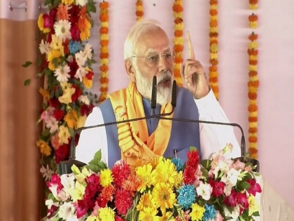 UP setting new benchmarks in every field of development: PM Modi in Varanasi | UP setting new benchmarks in every field of development: PM Modi in Varanasi