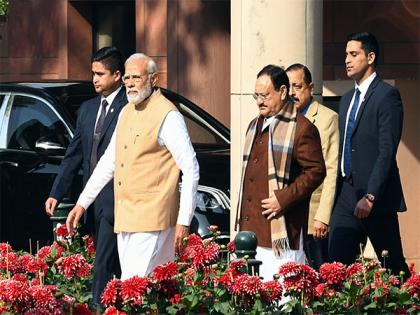 PM Modi holds key meet with top ministers in Parliament | PM Modi holds key meet with top ministers in Parliament
