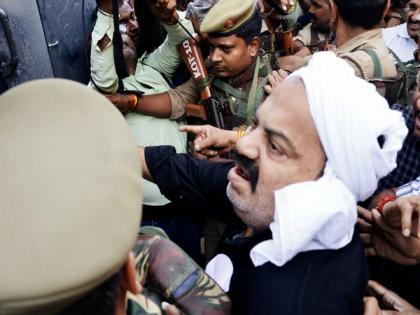 Atiq Ahmed to be produced in Prayagraj court today, security deployed outside Umesh Pal's residence | Atiq Ahmed to be produced in Prayagraj court today, security deployed outside Umesh Pal's residence