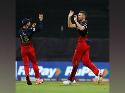 IPL 2023: RCB's Josh Hazlewood likely to miss IPL start, Glenn Maxwell uncertain for opening clash against MI | IPL 2023: RCB's Josh Hazlewood likely to miss IPL start, Glenn Maxwell uncertain for opening clash against MI