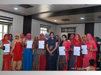 SBI &amp; Rajasthan's Women Neeru Yadav Sarpanch organises the Financial Awareness Program | SBI &amp; Rajasthan's Women Neeru Yadav Sarpanch organises the Financial Awareness Program