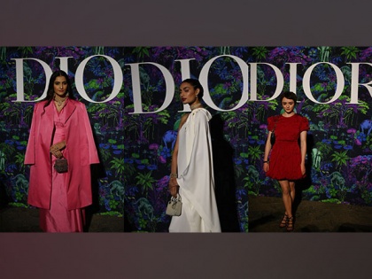 Sonam Kapoor, Athiya Shetty, Maisie Williams exude style at Dior Mumbai Show | Sonam Kapoor, Athiya Shetty, Maisie Williams exude style at Dior Mumbai Show