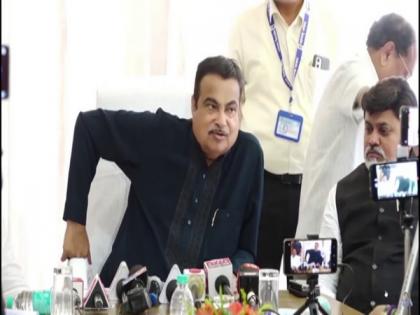 Union Minister Nitin Gadkari dismisses reports of "quitting politics" | Union Minister Nitin Gadkari dismisses reports of "quitting politics"