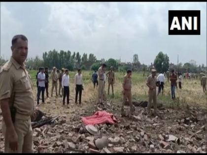 4 dead in explosion in UP's Bulandshahr | 4 dead in explosion in UP's Bulandshahr