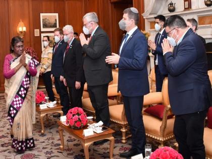 Israeli parliamentary delegation calls on President Murmu | Israeli parliamentary delegation calls on President Murmu