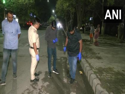 Delhi: Forensic team collects evidence from Dwarka in advocate murder case | Delhi: Forensic team collects evidence from Dwarka in advocate murder case