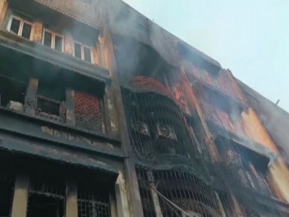 Kanpur: Efforts to douse fire at garments complex continue on third day | Kanpur: Efforts to douse fire at garments complex continue on third day