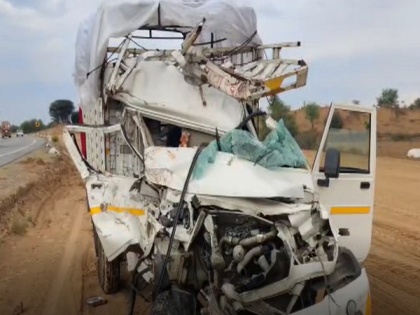 Rajasthan: 5 including 3 children dead in collision between 2 vehicles in Churu | Rajasthan: 5 including 3 children dead in collision between 2 vehicles in Churu