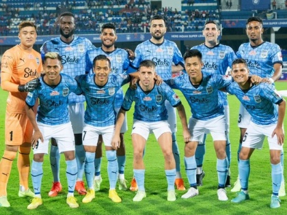 'Hungry' Mumbai City prepare for AFC Champions League Qualifier against Jamshedpur FC | 'Hungry' Mumbai City prepare for AFC Champions League Qualifier against Jamshedpur FC
