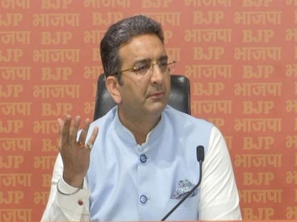 "SC's observation mirror to people neck-deep in corruption": BJP slams 14 oppn parties | "SC's observation mirror to people neck-deep in corruption": BJP slams 14 oppn parties