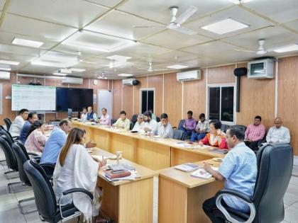 Delhi CM Kejriwal reviews MCD's education system, directs to scale up infrastructure | Delhi CM Kejriwal reviews MCD's education system, directs to scale up infrastructure
