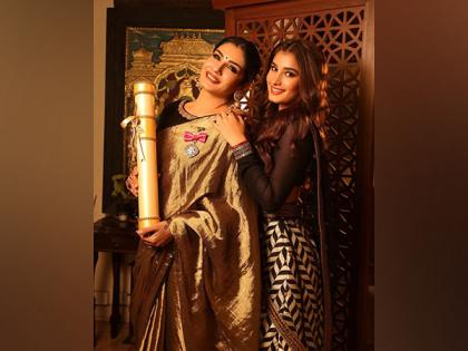 Check out how Raveena Tandon's daughter Rasha congratulated her on Padma Shri win | Check out how Raveena Tandon's daughter Rasha congratulated her on Padma Shri win Check out how Raveena Tandon's daughter Rasha congratulated her on Padma Shri win | Check out how Raveena Tandon's daughter Rasha congratulated her on Padma Shri win