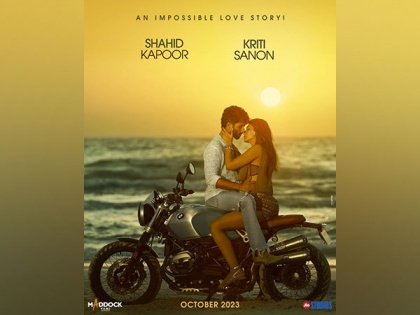 Shahid Kapoor, Kriti Sanon come together for "impossible love story", fans excited | Shahid Kapoor, Kriti Sanon come together for "impossible love story", fans excited
