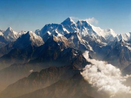 Around 500 mountaineers may try to scale Everest this season | Around 500 mountaineers may try to scale Everest this season