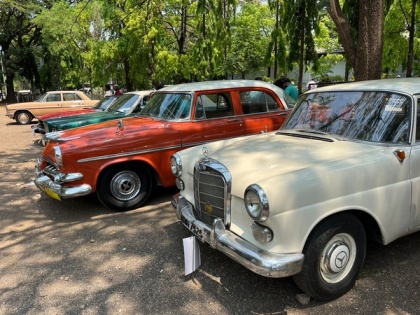 Vintage and classic car rally held in Pune | Vintage and classic car rally held in Pune