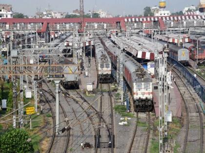 West Bengal: Public agitation withdrawn at Kustaur Station | West Bengal: Public agitation withdrawn at Kustaur Station West Bengal: Public agitation withdrawn at Kustaur Station | West Bengal: Public agitation withdrawn at Kustaur Station