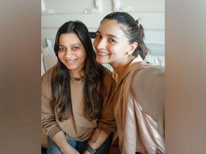 Alia Bhatt receives cute note from sister Shaheen on National Siblings Day | Alia Bhatt receives cute note from sister Shaheen on National Siblings Day