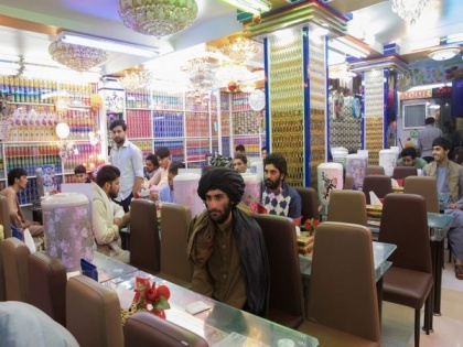 Taliban bans women from restaurants with gardens in Herat | Taliban bans women from restaurants with gardens in Herat