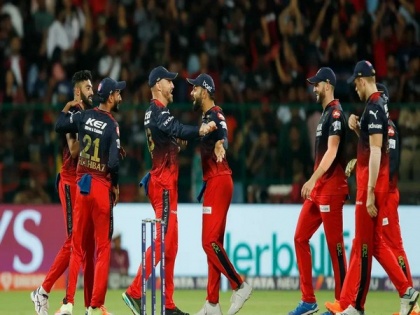 IPL 2023: RCB fined for slow over-rate, LSG's Avesh Khan reprimanded for breaching code of conduct | IPL 2023: RCB fined for slow over-rate, LSG's Avesh Khan reprimanded for breaching code of conduct