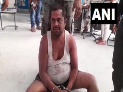 Bihar: 'Drunk' man held for threat calls at Patna, Darbhanga airports | Bihar: 'Drunk' man held for threat calls at Patna, Darbhanga airports
