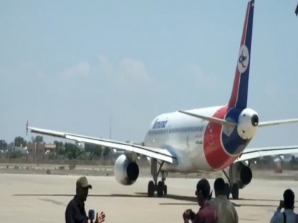 Yemen prisoner swap begins as first plane departs | Yemen prisoner swap begins as first plane departs