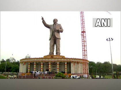 Telangana: CM KCR unveils 125-feet statue of BR Ambedkar on his 133rd birth anniversary | Telangana: CM KCR unveils 125-feet statue of BR Ambedkar on his 133rd birth anniversary