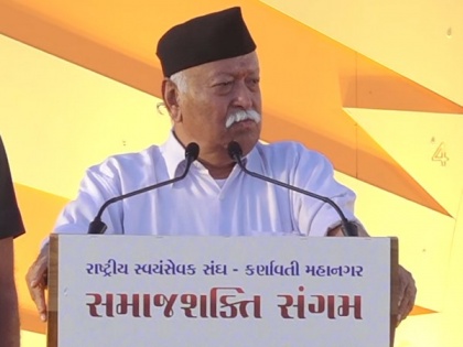 People should read Ambedkar's speeches on April 14, December 6 every year, says RSS chief Mohan Bhagwat | People should read Ambedkar's speeches on April 14, December 6 every year, says RSS chief Mohan Bhagwat
