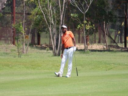 PGTI Championship in Chandigarh: Jamal Hossain stays on top, India's Karan Pratap Singh in 2nd position | PGTI Championship in Chandigarh: Jamal Hossain stays on top, India's Karan Pratap Singh in 2nd position