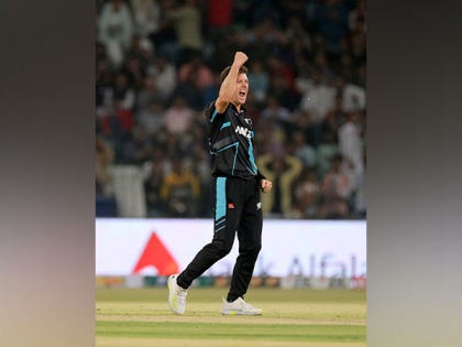 Hat-trick puts Matt Henry in select group of New Zealand bowlers | Hat-trick puts Matt Henry in select group of New Zealand bowlers