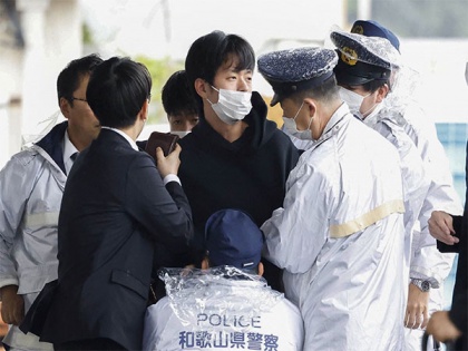 Man arrested after blast leads to Japan PM Kishida's evacuation from speech venue | Man arrested after blast leads to Japan PM Kishida's evacuation from speech venue