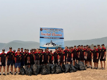 Indian Navy conducts beach clean-up drive in Visakhapatnam | Indian Navy conducts beach clean-up drive in Visakhapatnam