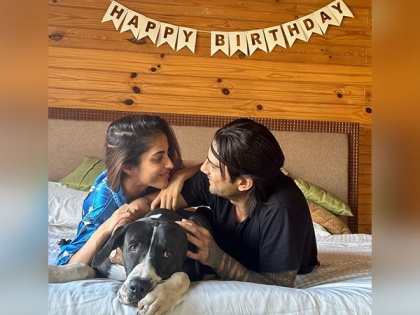 Prateik Babbar calls girlfriend Priya Banerjee 'best friend' in birthday post | Prateik Babbar calls girlfriend Priya Banerjee 'best friend' in birthday post