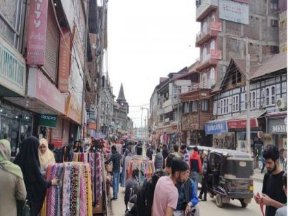 Eid preparations in full swing in JK, markets abuzz with festive spirit | Eid preparations in full swing in JK, markets abuzz with festive spirit Eid preparations in full swing in JK, markets abuzz with festive spirit | Eid preparations in full swing in JK, markets abuzz with festive spirit