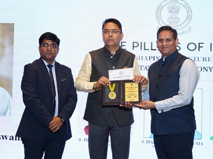 Devender Goswami, Blurock Wealth recognized by Minister Aman Arora, Punjab Government At Pillars Of India, Event By Inmyciti | Devender Goswami, Blurock Wealth recognized by Minister Aman Arora, Punjab Government At Pillars Of India, Event By Inmyciti