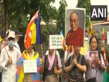 Himalayan Buddhist Cultural Association organises rally in Siliguri to express solidarity with Dalai Lama | Himalayan Buddhist Cultural Association organises rally in Siliguri to express solidarity with Dalai Lama