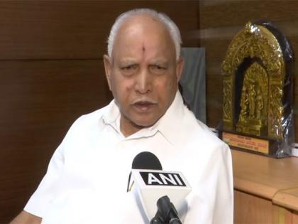 Yediyurappa holds meeting with Lingayat leaders, Mahesh Tenginkai says community is united with BJP | Yediyurappa holds meeting with Lingayat leaders, Mahesh Tenginkai says community is united with BJP