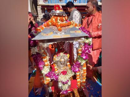 Uttarakhand: Panchmukhi Utsav Doli of Baba Kedarnath departs from Ukhimath | Uttarakhand: Panchmukhi Utsav Doli of Baba Kedarnath departs from Ukhimath