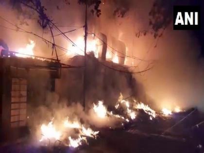 Delhi: 4 shops gutted in fire at Sarojini's Babu market, no casualty reported | Delhi: 4 shops gutted in fire at Sarojini's Babu market, no casualty reported Delhi: 4 shops gutted in fire at Sarojini's Babu market, no casualty reported | Delhi: 4 shops gutted in fire at Sarojini's Babu market, no casualty reported
