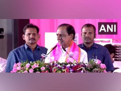 "Farmers committing suicide but PM Modi....": Telangana CM KCR | "Farmers committing suicide but PM Modi....": Telangana CM KCR