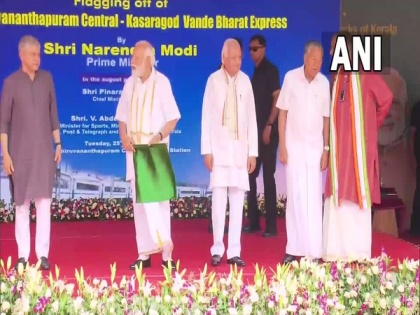 PM Modi flags off Kerala's first Vande Bharat Express from Thiruvananthapuram | PM Modi flags off Kerala's first Vande Bharat Express from Thiruvananthapuram