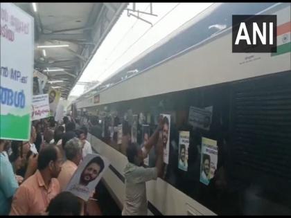 Posters of Congress MP pasted on Kerala's Vande Bharat train, RPF registers case | Posters of Congress MP pasted on Kerala's Vande Bharat train, RPF registers case