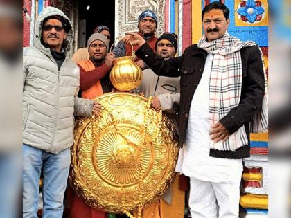 Shivling at Kedarnath Dham adorns golden canopy | Shivling at Kedarnath Dham adorns golden canopy