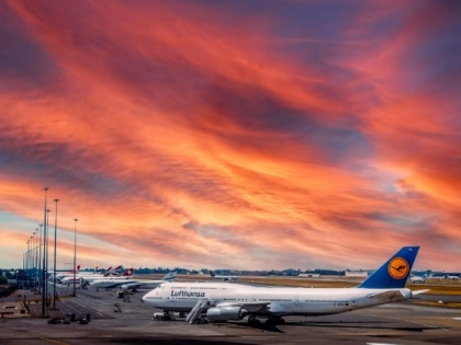 Lufthansa to expand operations in India; announces Munich-Bangalore, Frankfurt-Hyderabad flights | Lufthansa to expand operations in India; announces Munich-Bangalore, Frankfurt-Hyderabad flights